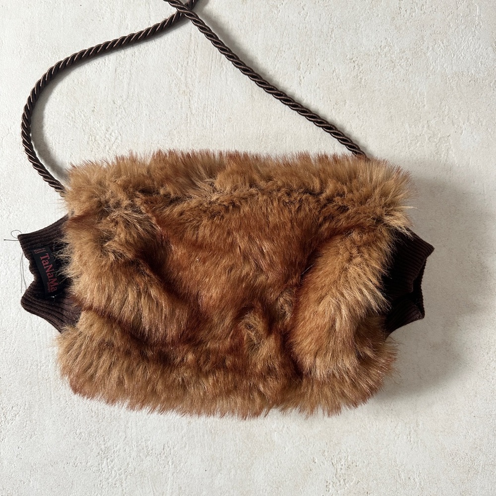 Vintage style faux fur hand muff